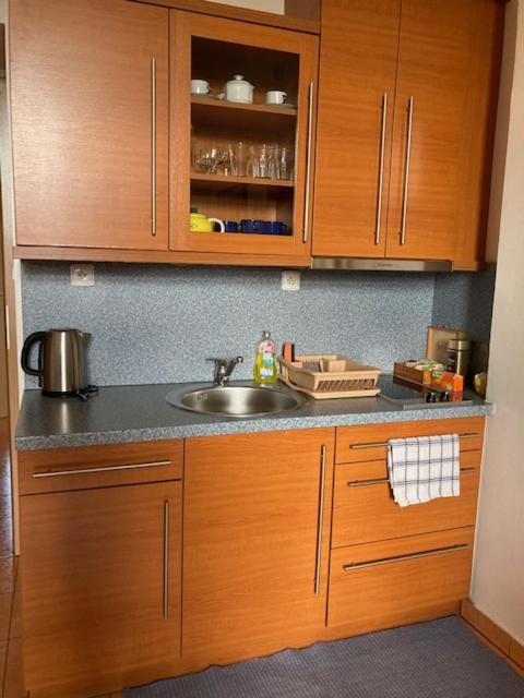Aparthotel City 5 Прага Екстериор снимка
