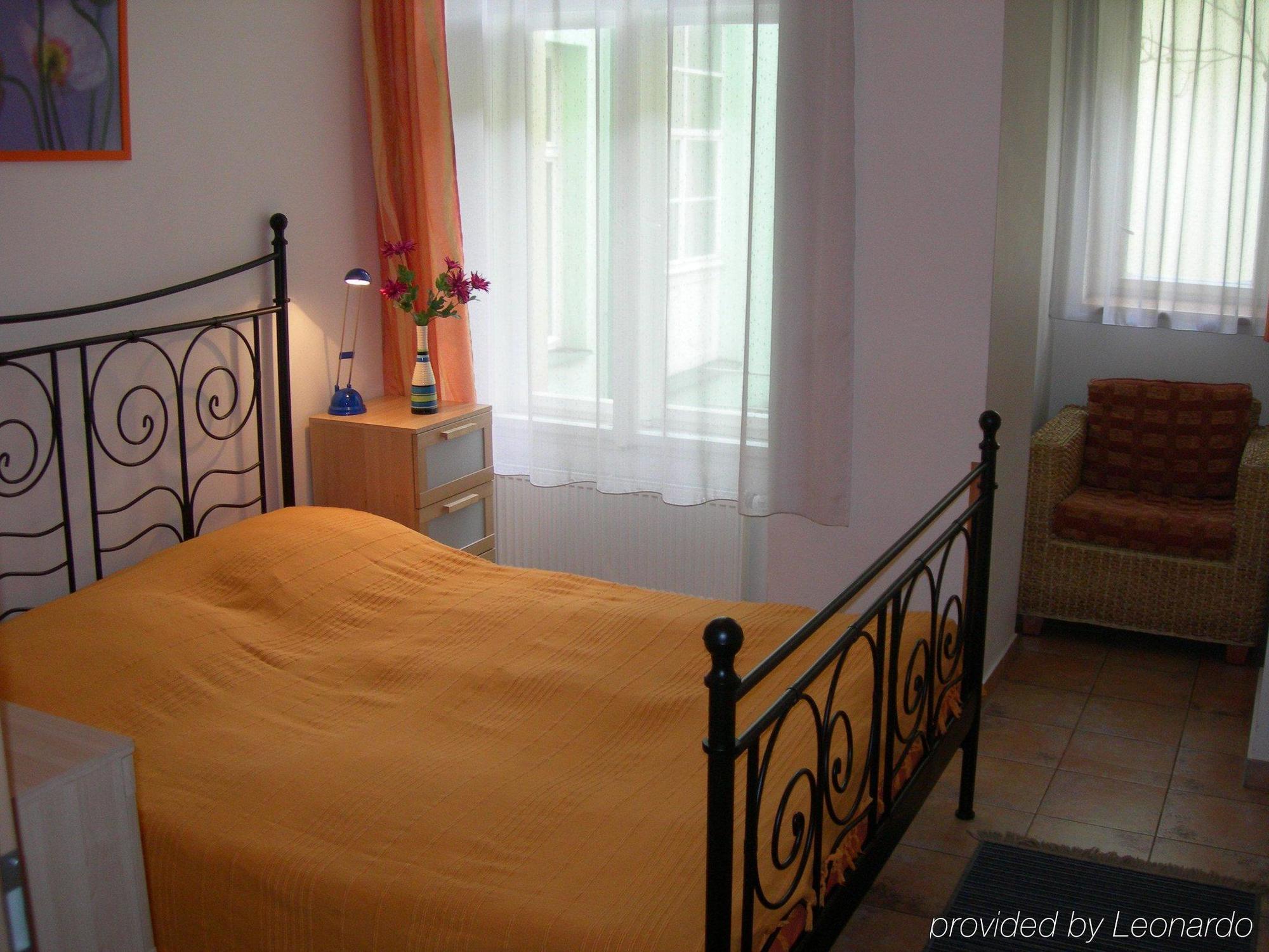 Aparthotel City 5 Прага Стая снимка