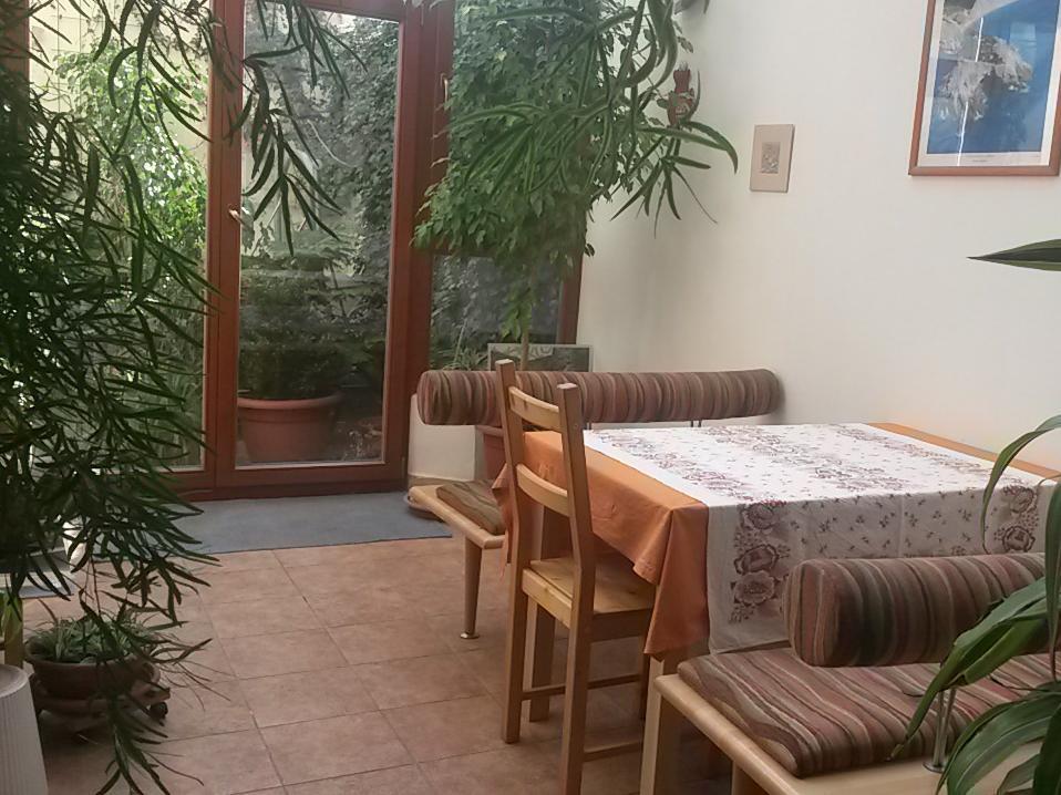 Aparthotel City 5 Прага Екстериор снимка